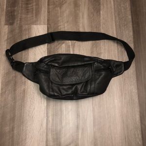 Fanny pack